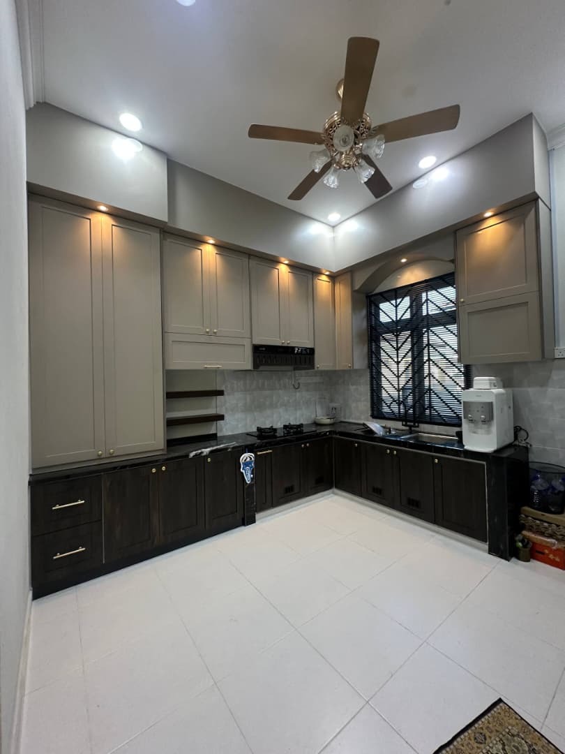 Modern Classic Greige & Dark Wood