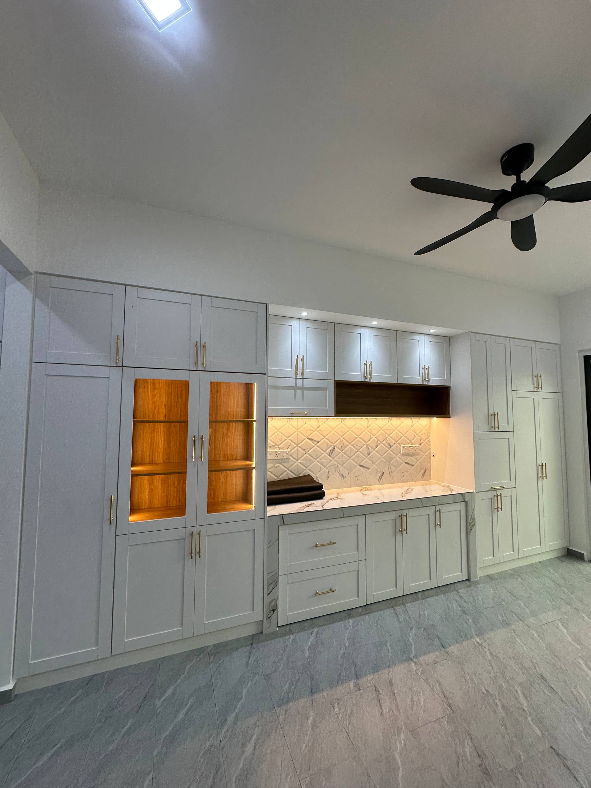 Kabinet Dapur Signature